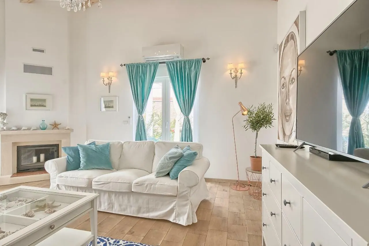 Villa Lara Tar-Vabriga